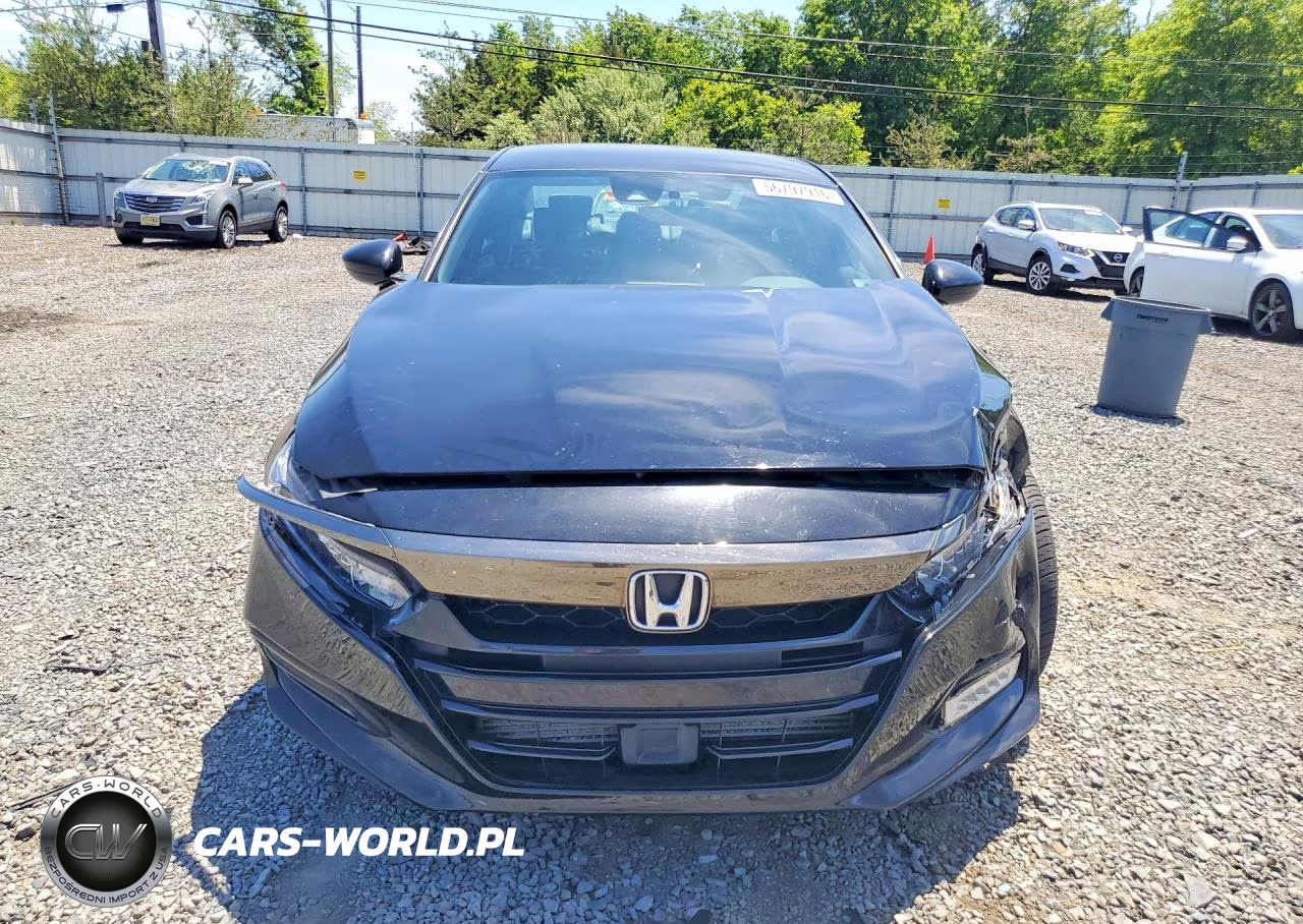 2018 Honda Accord Sport VIN:1HGCV1F37JA003660 - 5