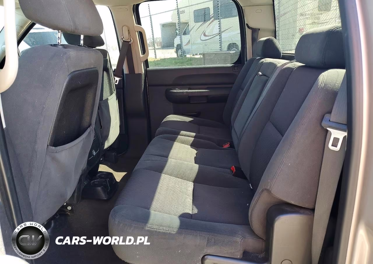 2008 GMC Sierra C1500 VIN:3GTEC13J28G280972 - 10