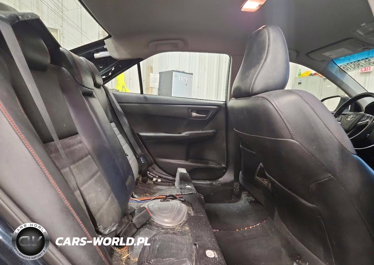 2017 Toyota Camry Se VIN:4T1BF1FKXHU723246 - 10