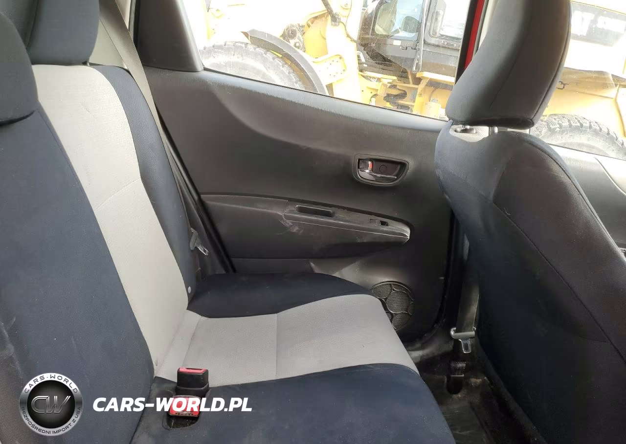 2012 Toyota Yaris VIN:JTDKTUD37CD505770 - 10