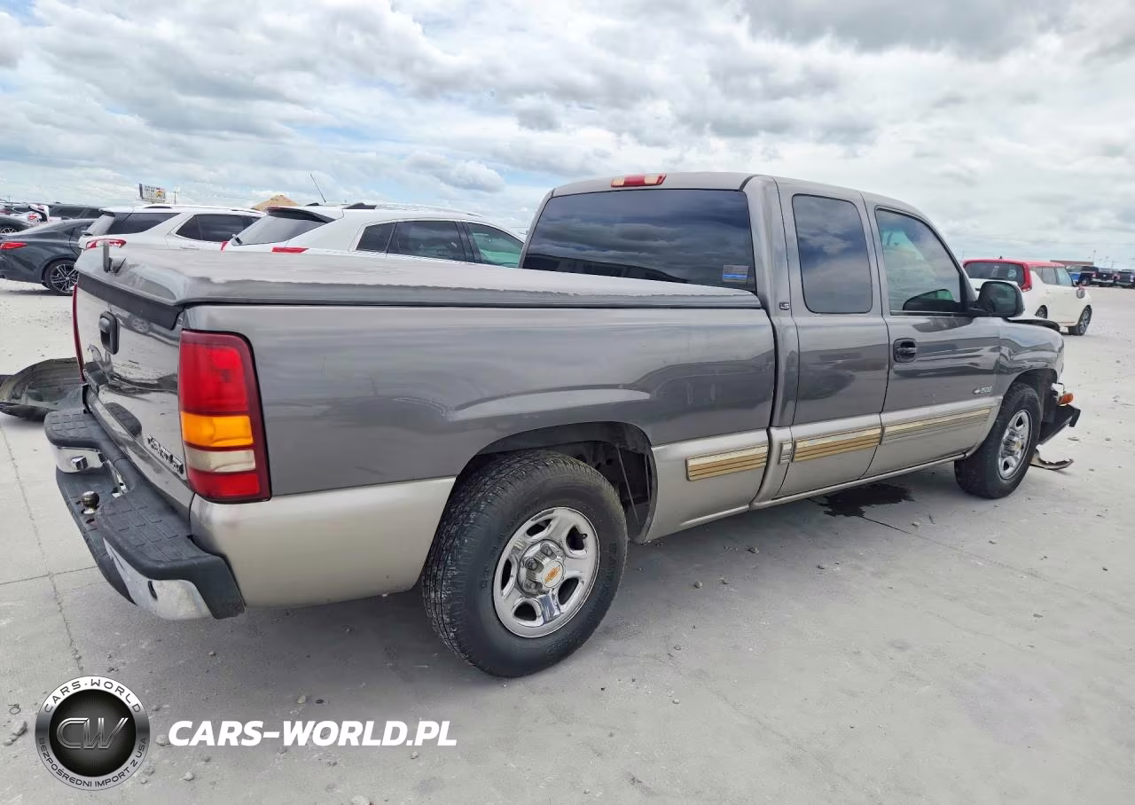 2000 Chevrolet Silverado C1500 VIN:2GCEC19T3Y1223052 - 3