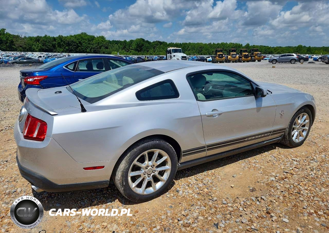 2011 Ford Mustang VIN:1ZVBP8AM1B5121790 - 3