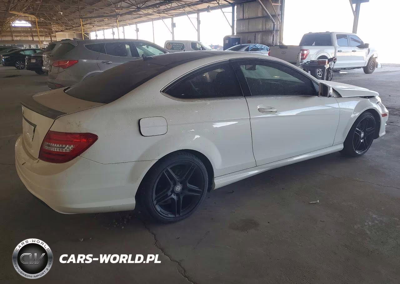 2014 Mercedes-Benz C 250 VIN:WDDGJ4HB7EG272509 - 3