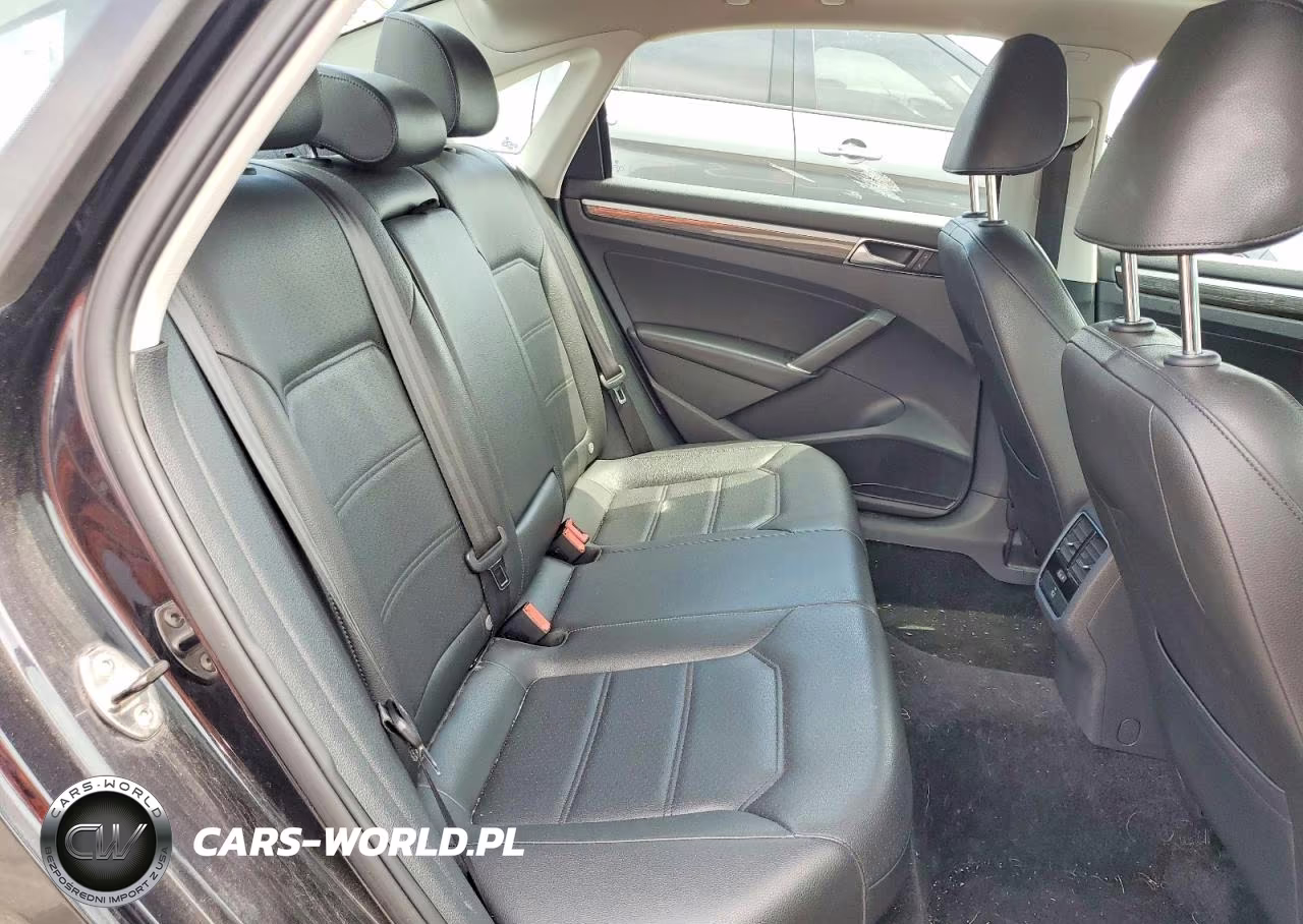 2017 Volkswagen Passat Se VIN:1VWBT7A30HC016577 - 10