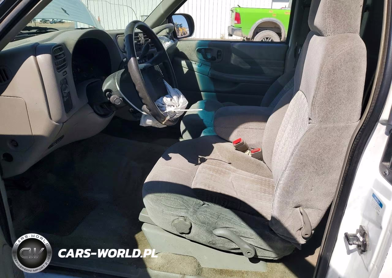 2000 Chevrolet S Truck S10 VIN:1GCCS1958Y8307926 - 7