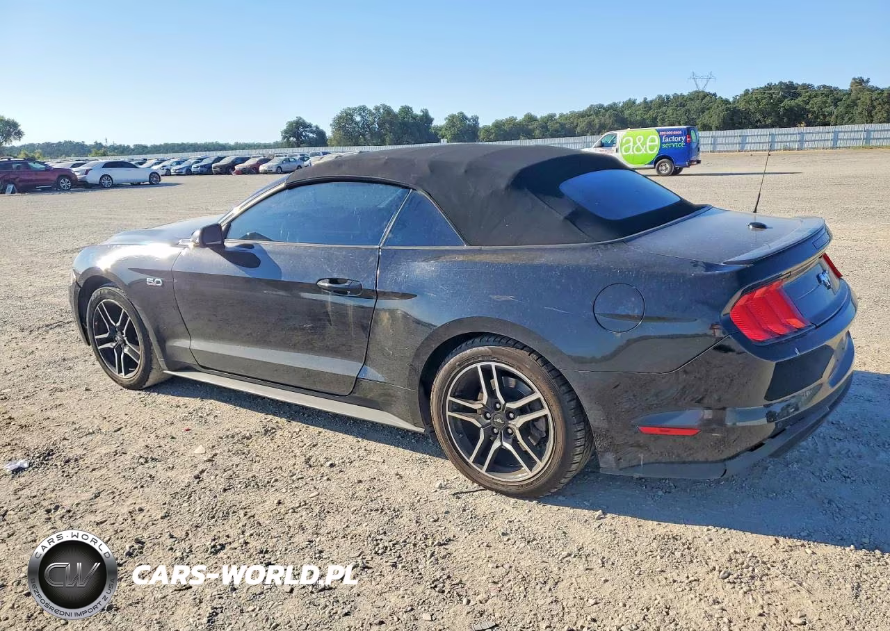 2022 Ford Mustang VIN:1FATP8UH5N5119976 - 2
