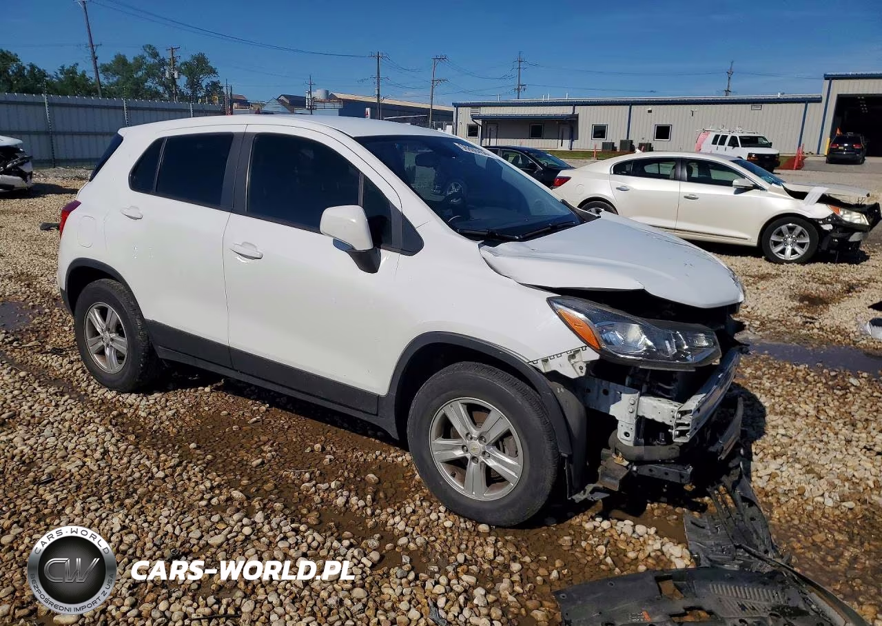 2018 Chevrolet Trax Ls VIN:KL7CJNSB6JB522303 - 4