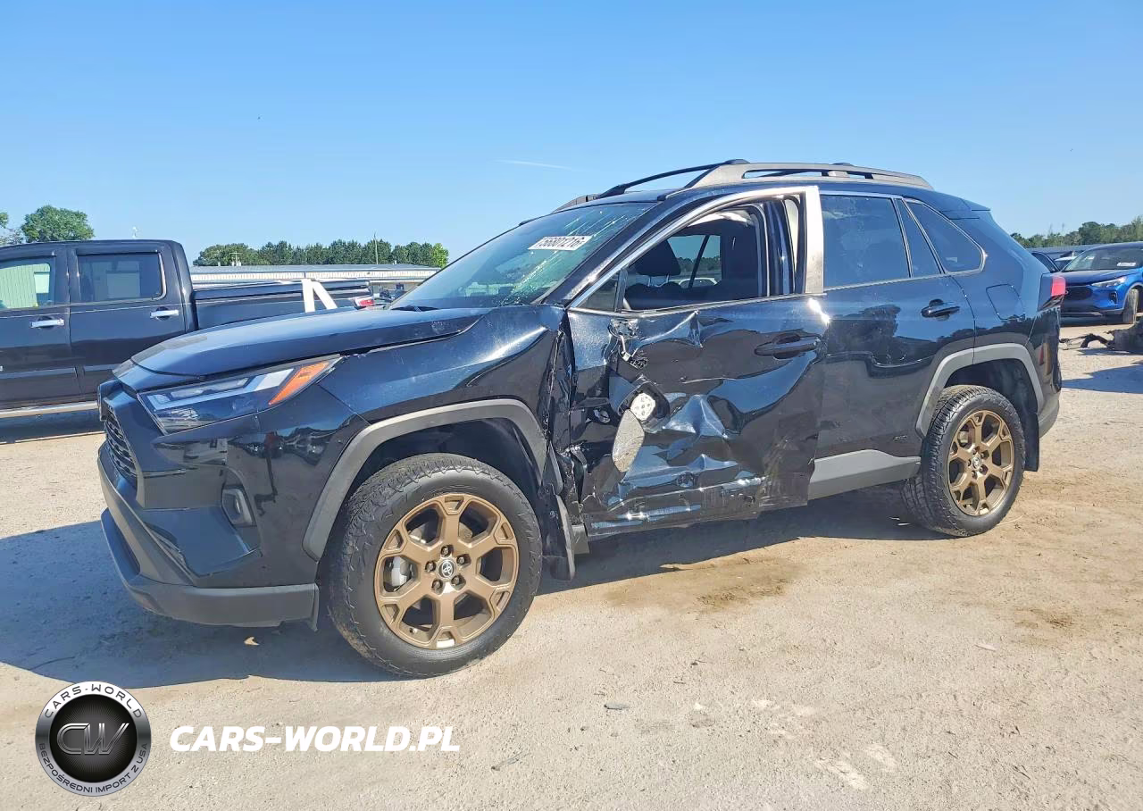 2023 Toyota Rav4 Woodland Edition – zdjęcie 1 z 13