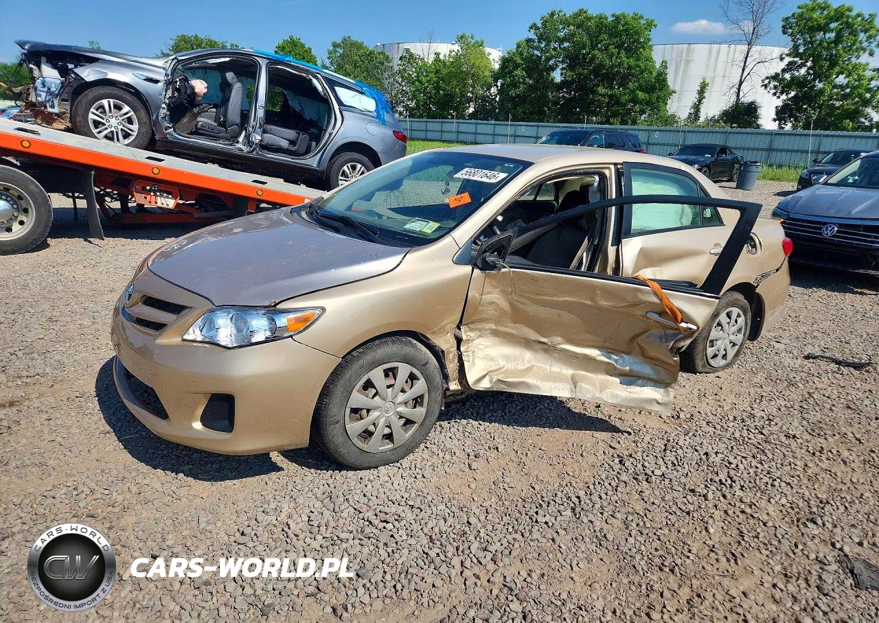 2011 Toyota Corolla Le – zdjęcie 1 z 12