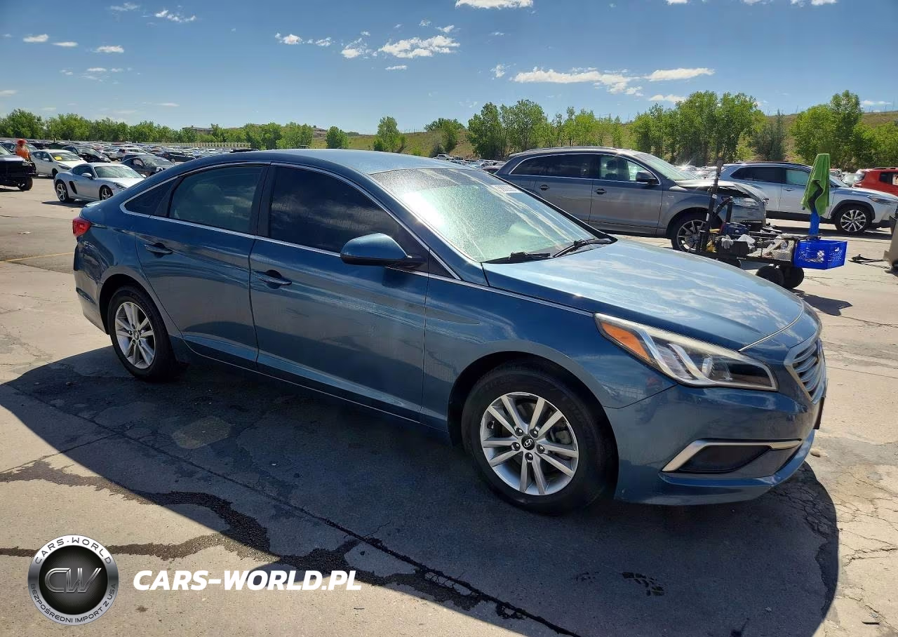 2017 Hyundai Sonata Se VIN:5NPE24AF4HH469861 - 4