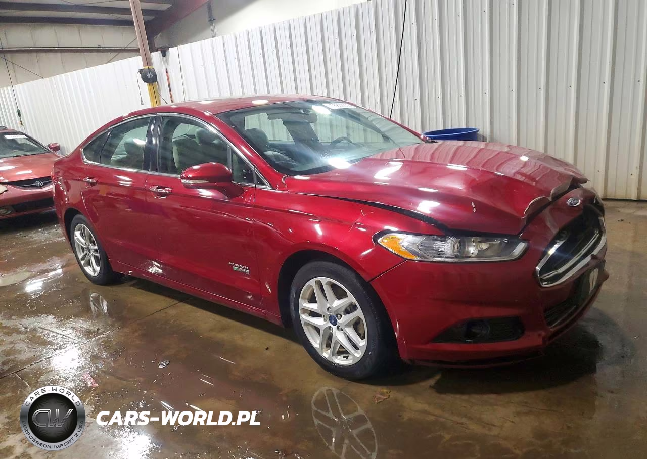 2016 Ford Fusion Titanium Phev VIN:3FA6P0SU7GR288184 - 4