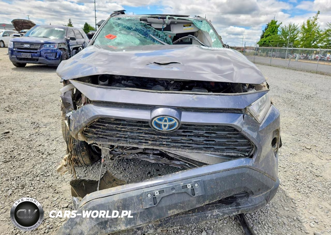 2021 Toyota Rav4 Xle VIN:4T3RWRFV4MU033114 - 5