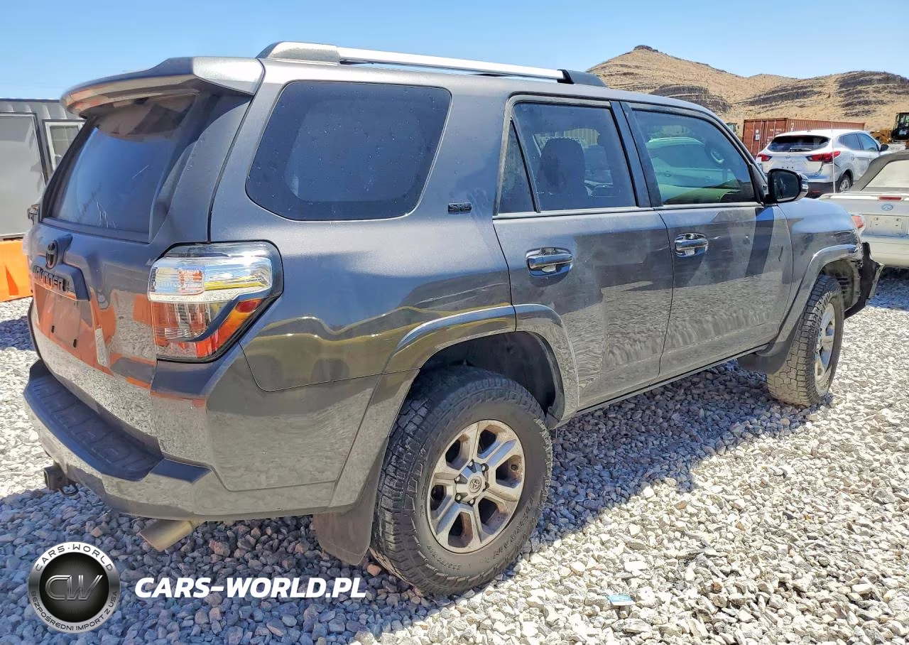 2020 Toyota 4Runner Sr5 VIN:JTEBU5JR0L5757961 - 3