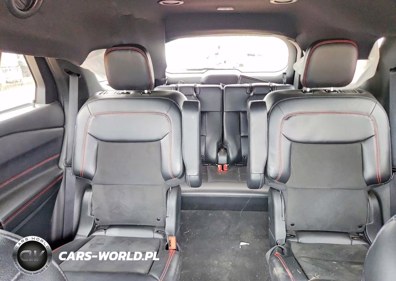 2023 Ford Explorer St-Line VIN:1FMSK8KH6PGB50647 - 10