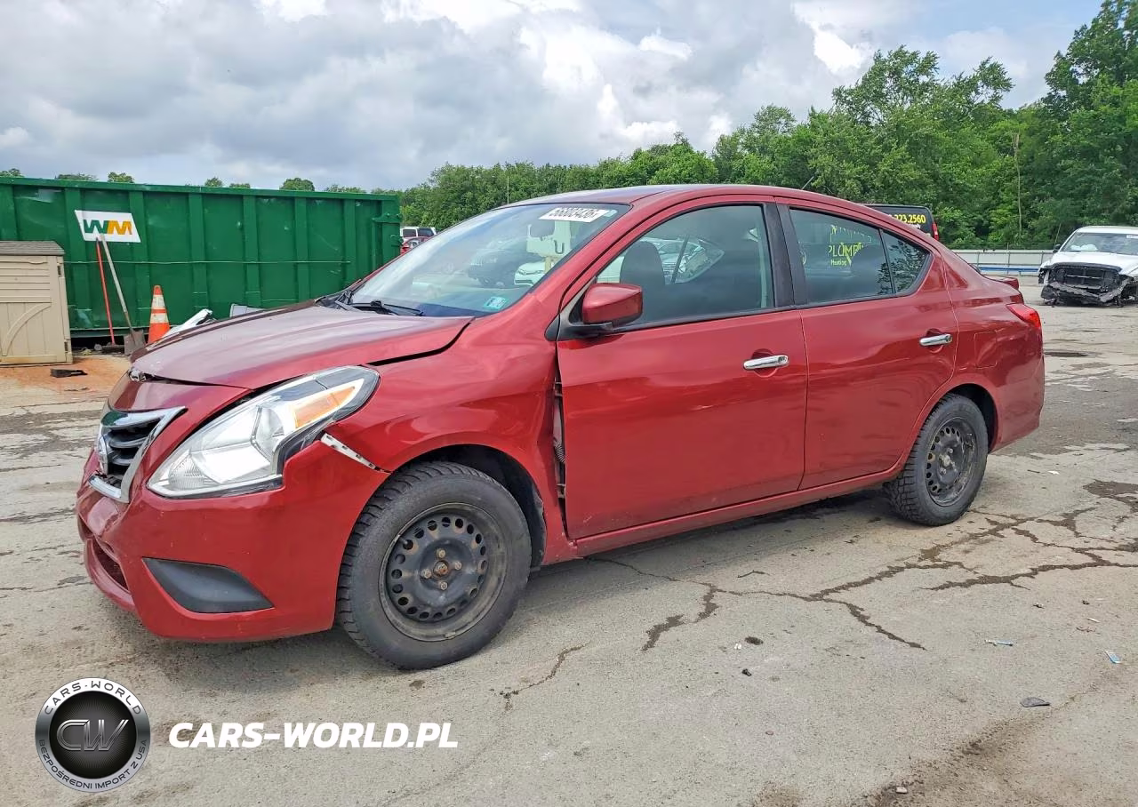 2019 Nissan Versa Sv
