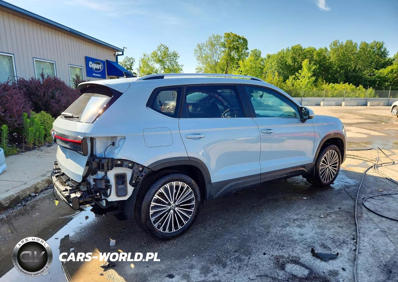 2025 Volkswagen Taos Se VIN:3VVEC7B28SM089242 - 3