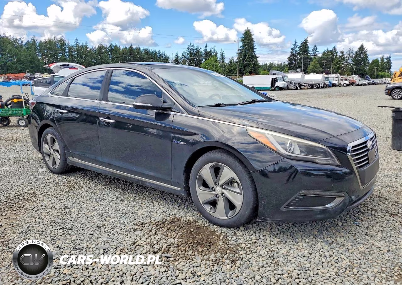 2016 Hyundai Sonata Hybrid Limited VIN:KMHE34L18GA009540 - 4