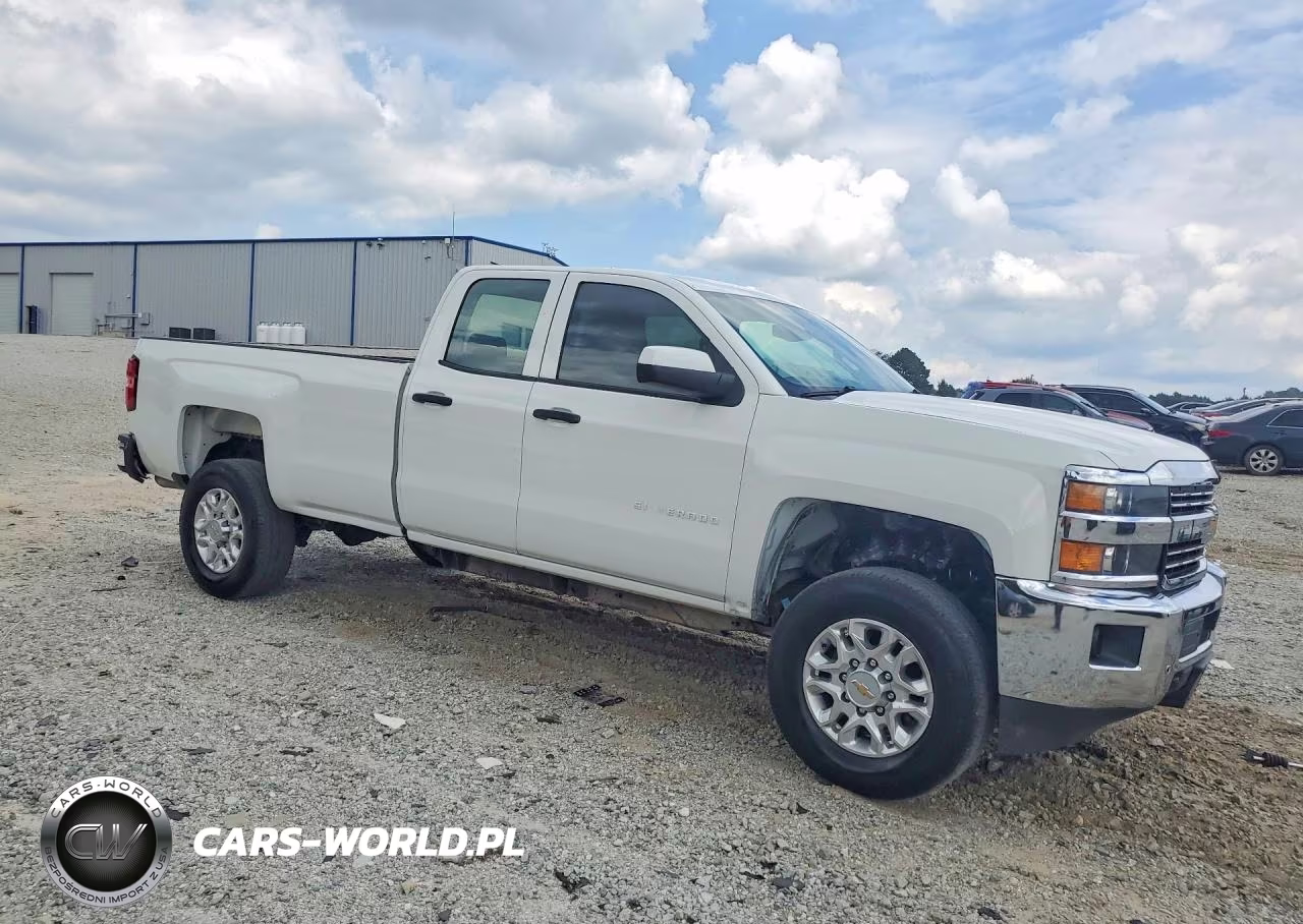 2016 Chevrolet Silverado C2500 Heavy Duty VIN:1GCVKPEHXEZ130877 - 4