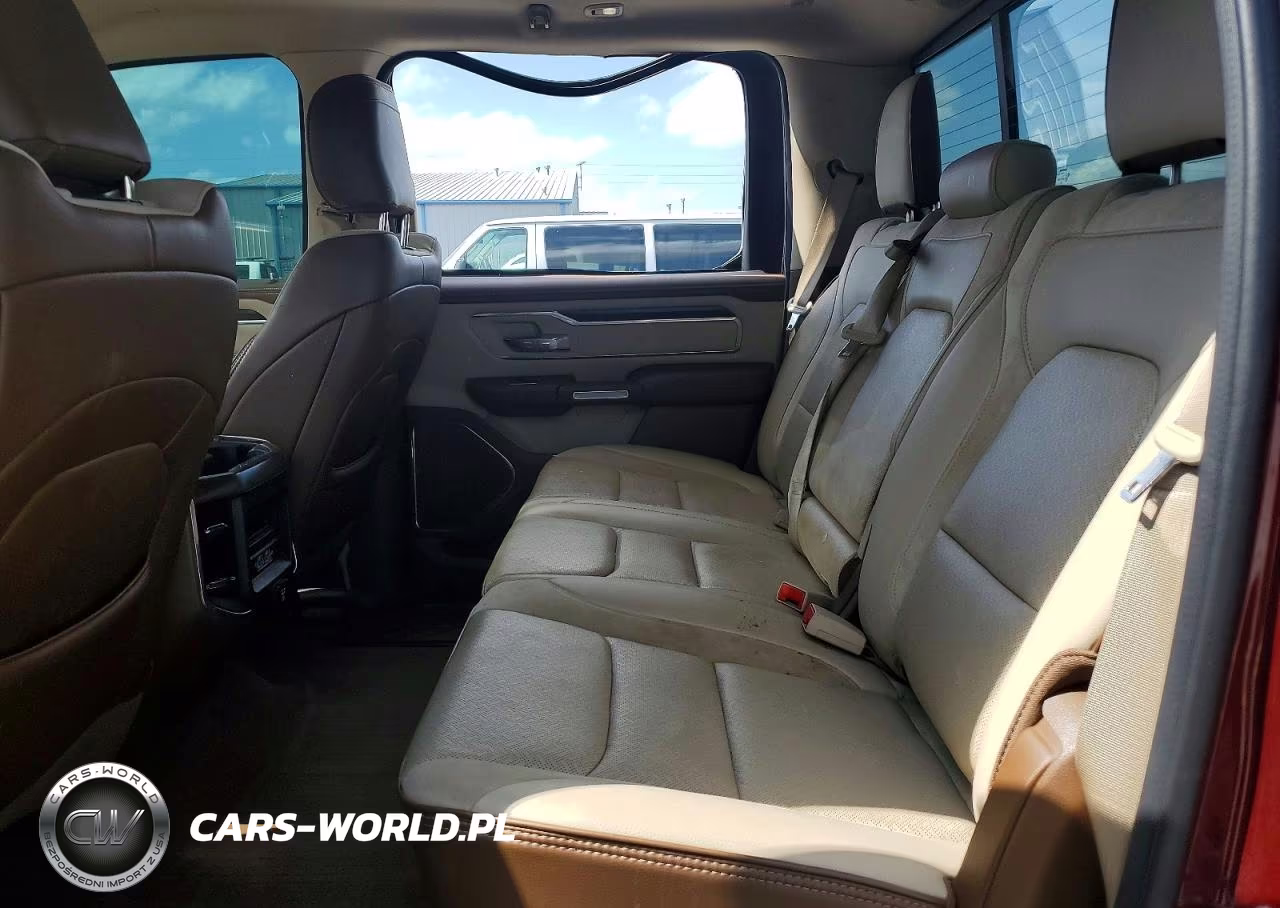 2021 Ram 1500 Laramie VIN:1C6SRFJT9MN682581 - 10