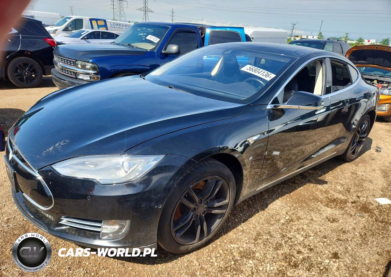 2015 Tesla Model S 85
