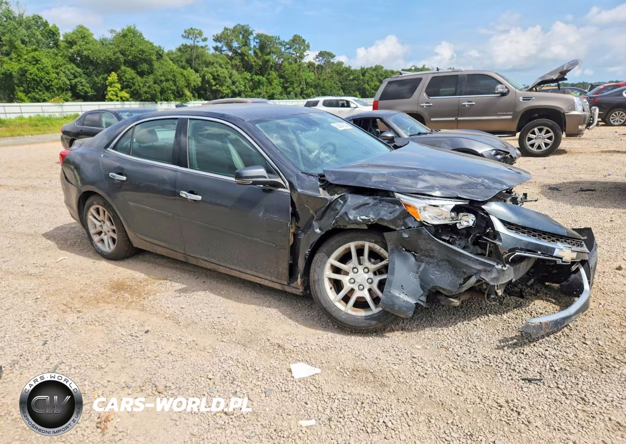 2015 Chevrolet Malibu 1Lt VIN:1G11C5SL1FF214767 - 4