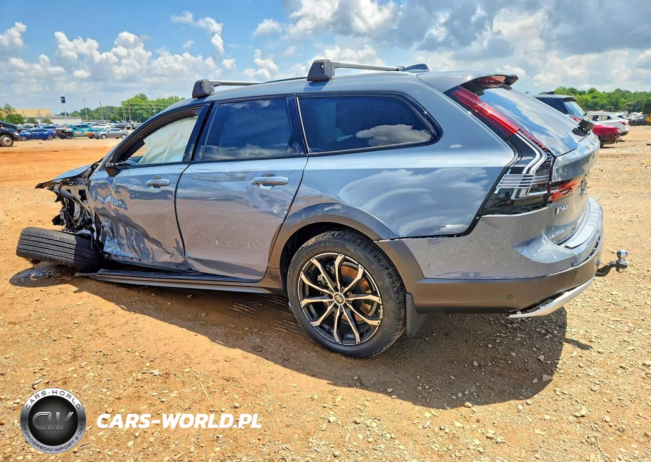 2022 Volvo V90 VIN:YV4062NL1N1149268 - 2