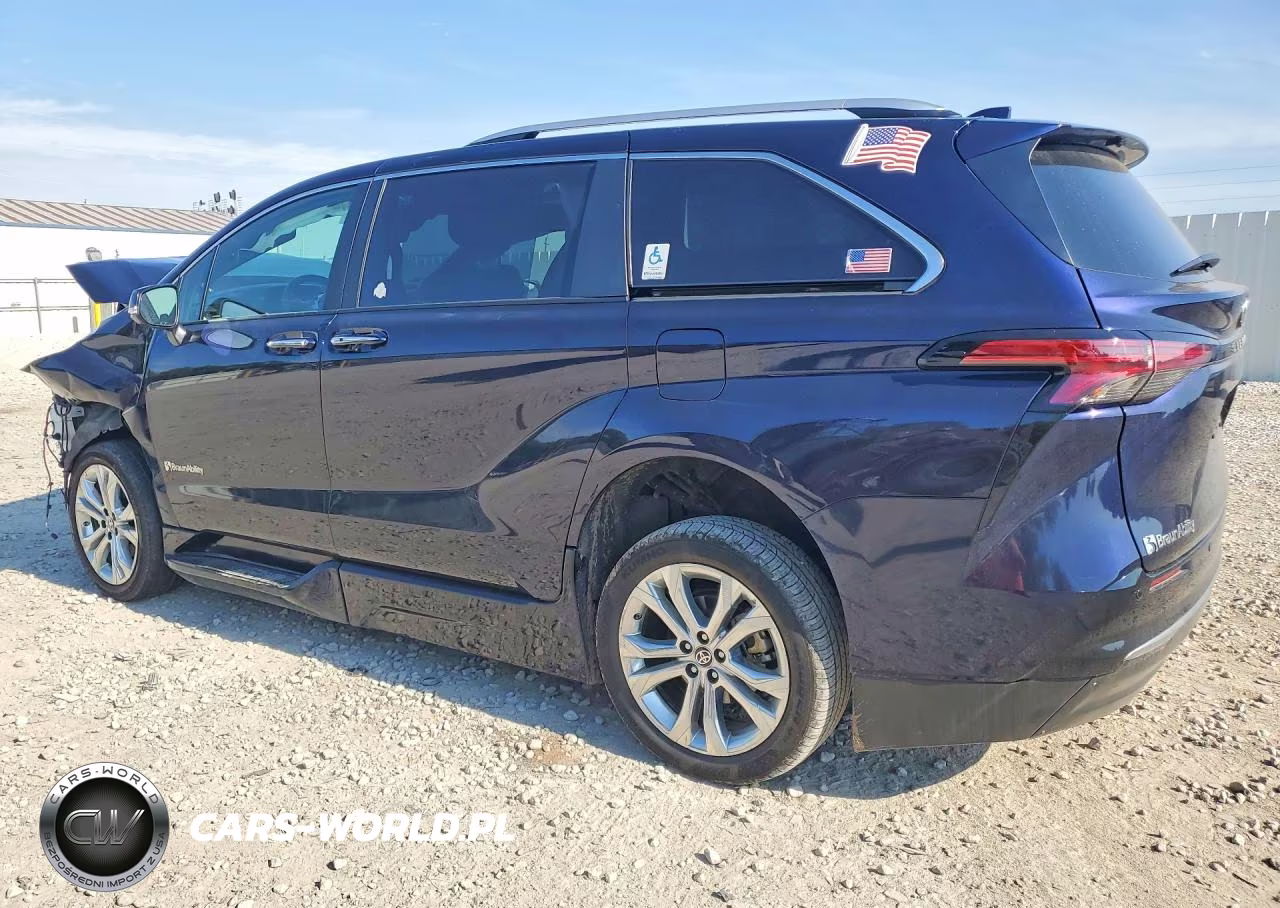 2023 Toyota Sienna Platinum 7-Passenger VIN:5TDERKEC0PS175415 - 2