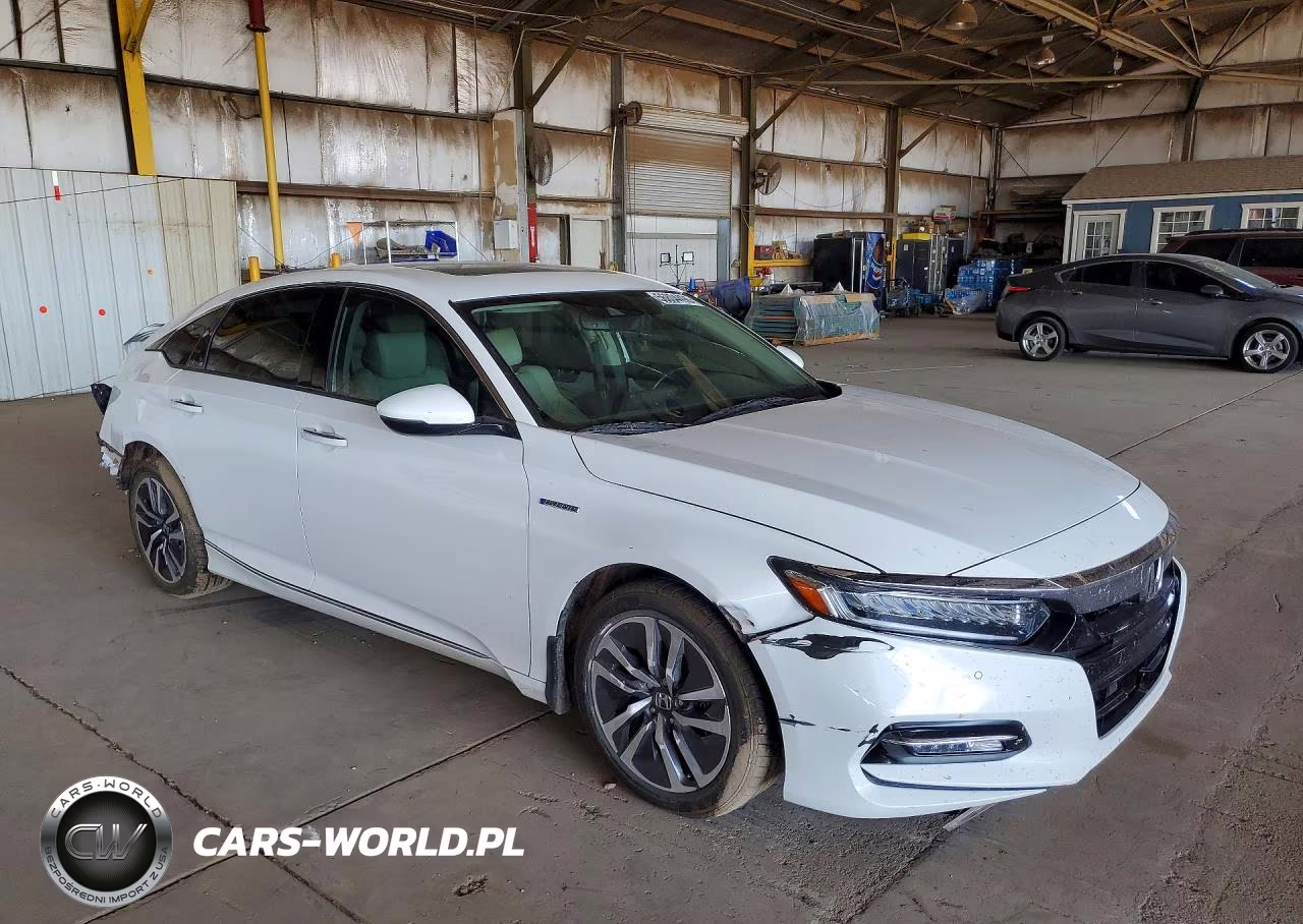 2019 Honda Accord Touring Hybrid VIN:1HGCV3F97KA015776 - 4
