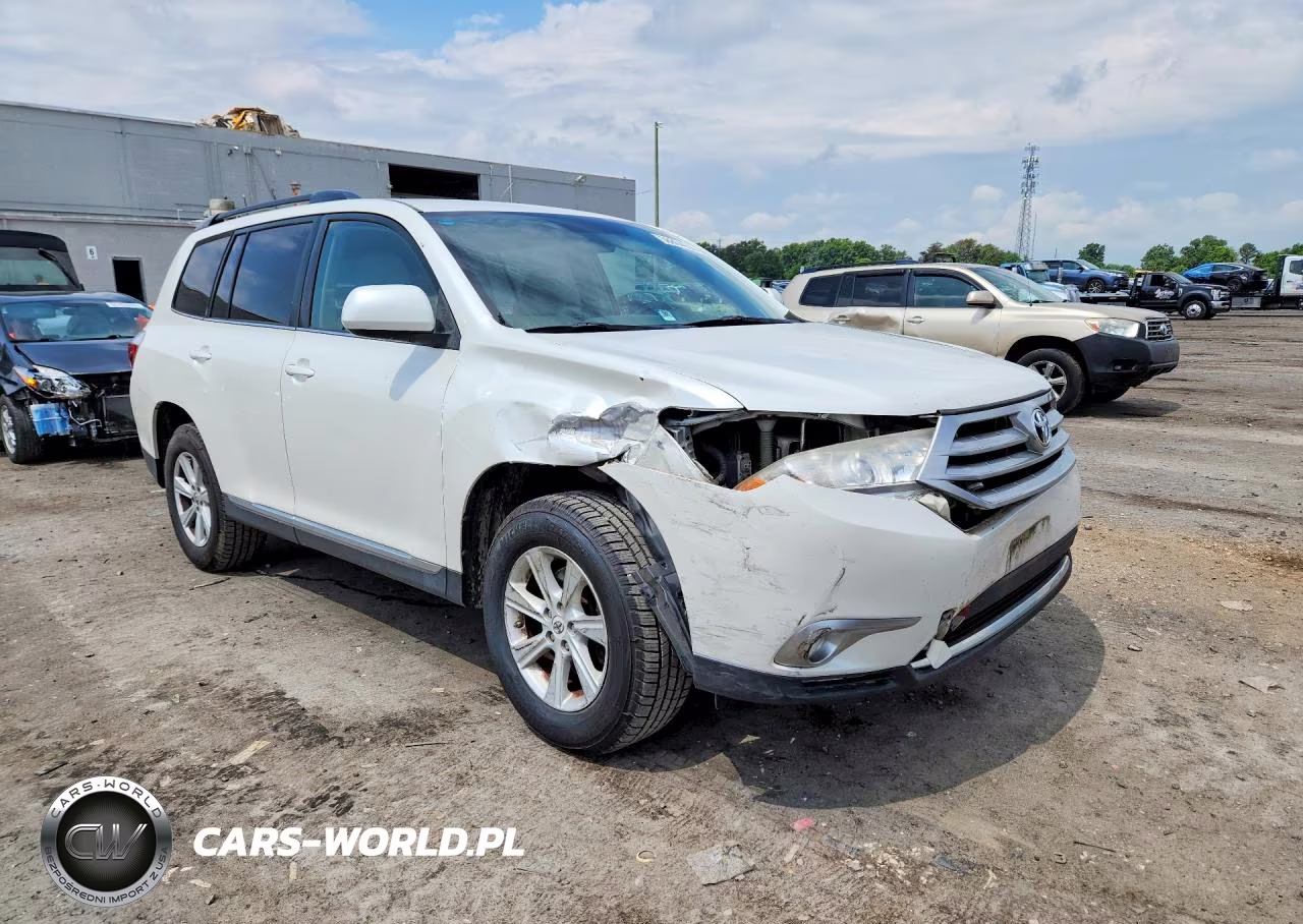 2012 Toyota Highlander Base VIN:5TDBK3EH1CS117350 - 4