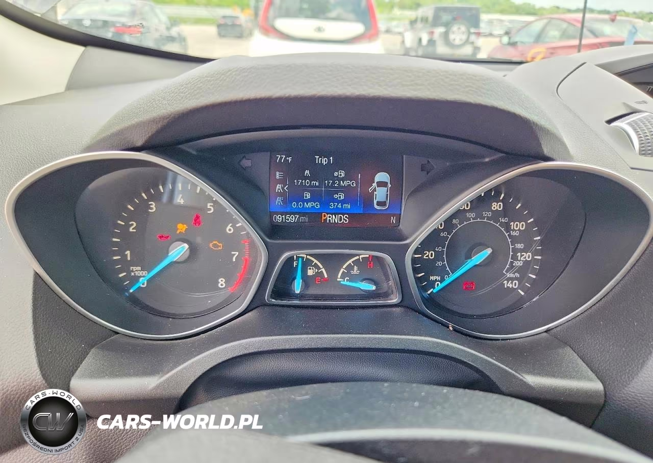2017 Ford Escape Se VIN:1FMCU9GD9HUD94872 - 9