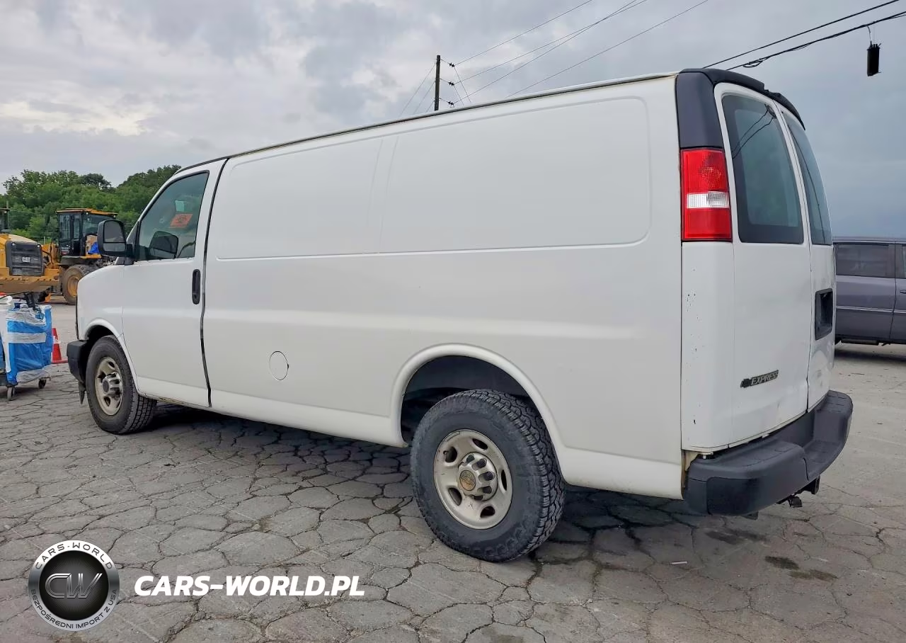 2017 Chevrolet Express G2500 VIN:1GCWGAFF8H1127401 - 2