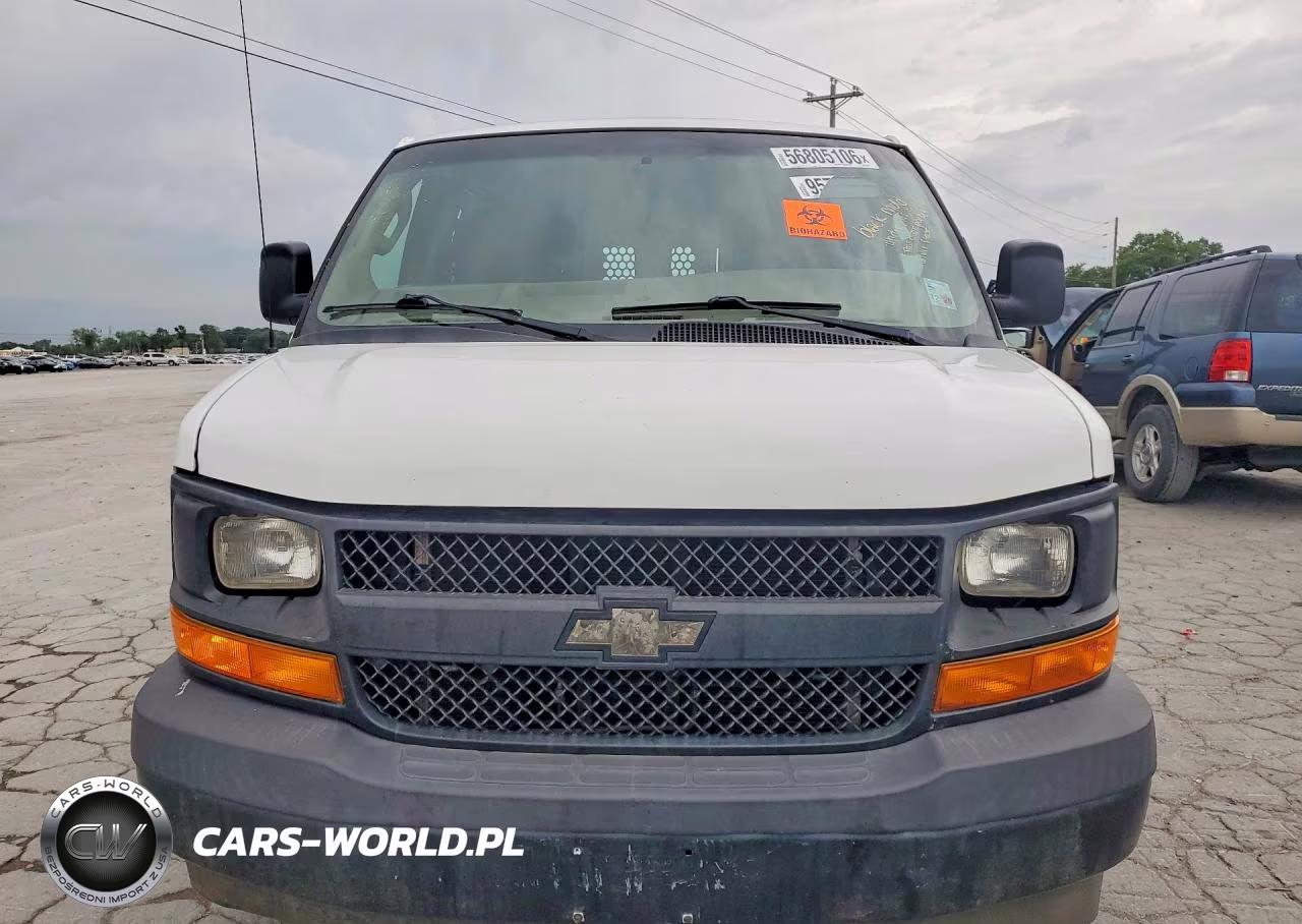 2017 Chevrolet Express G2500 VIN:1GCWGAFF8H1127401 - 5