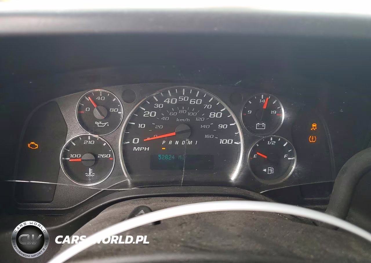 2017 Chevrolet Express G2500 VIN:1GCWGAFF8H1127401 - 9