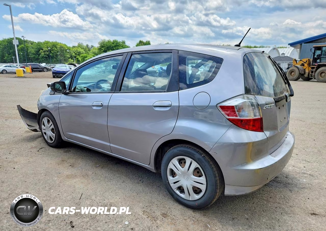 2010 Honda Fit VIN:JHMGE8H29AC035137 - 2