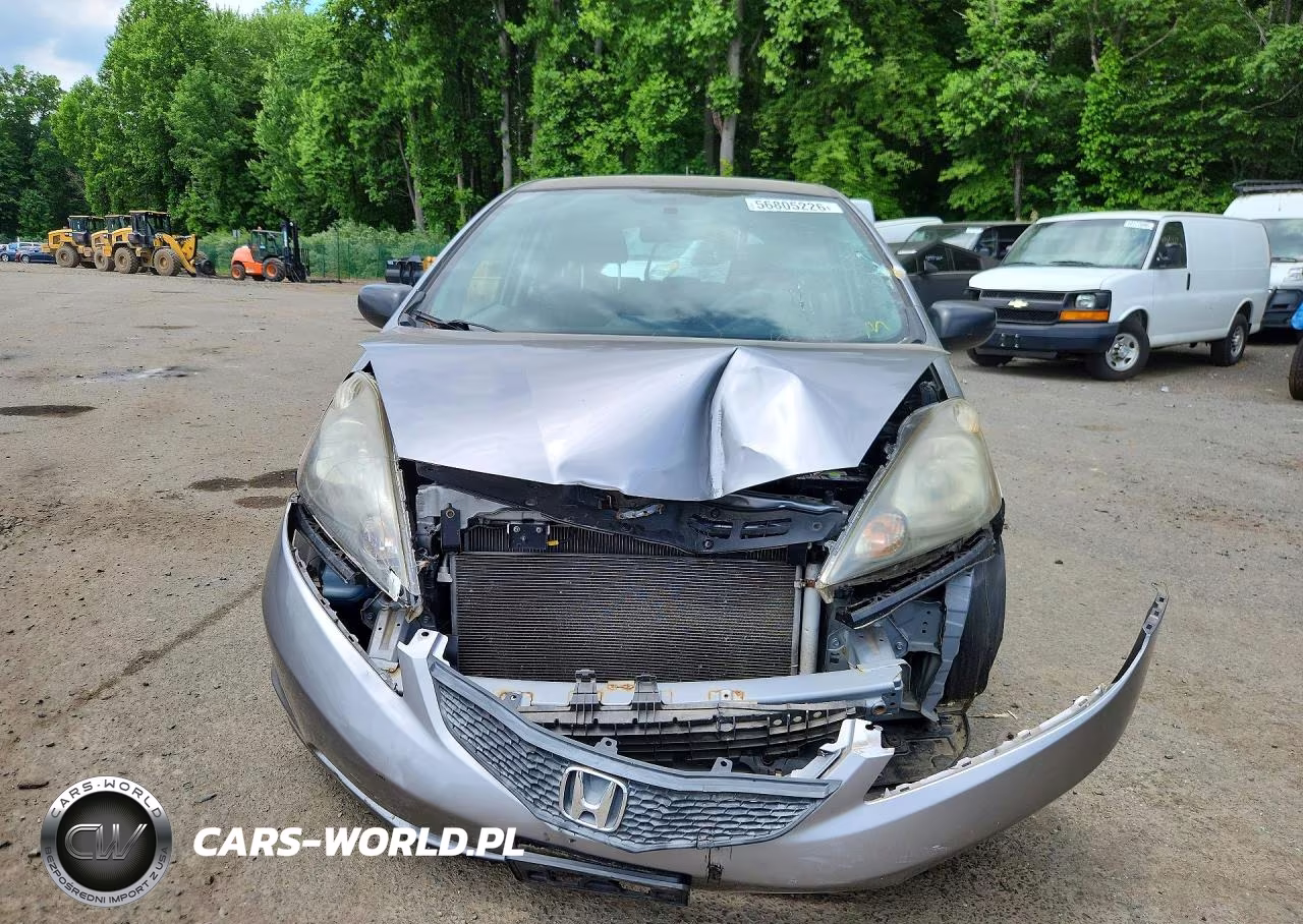 2010 Honda Fit VIN:JHMGE8H29AC035137 - 5