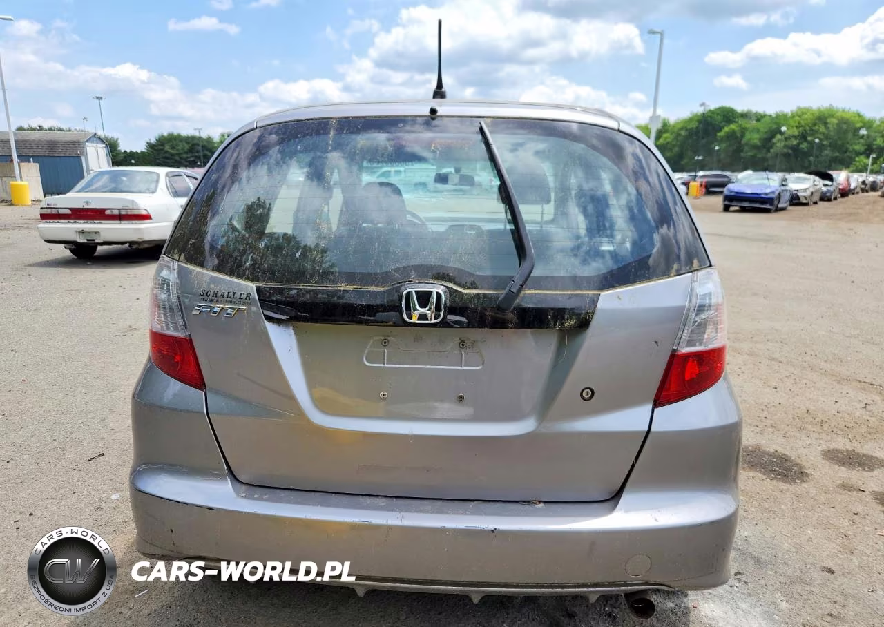 2010 Honda Fit VIN:JHMGE8H29AC035137 - 6