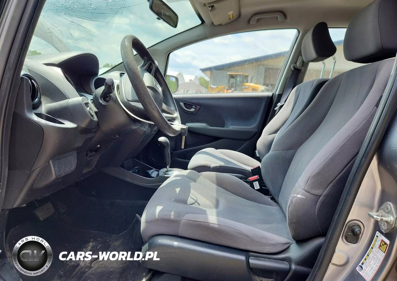 2010 Honda Fit VIN:JHMGE8H29AC035137 - 7