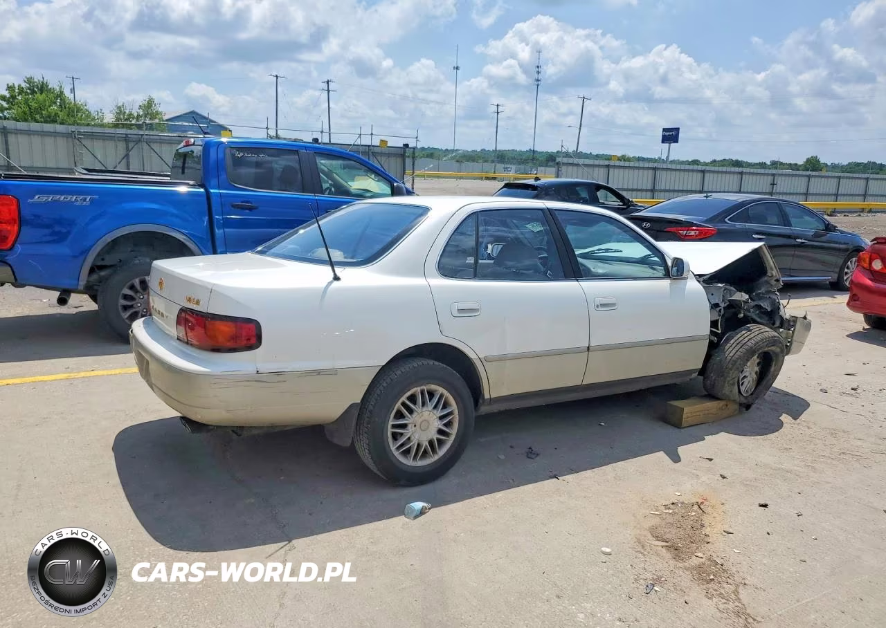 1996 Toyota Camry Le V6 VIN:JT2BF12K9T0168681 - 3