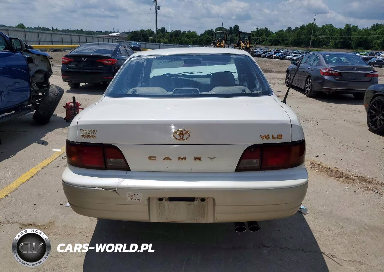 1996 Toyota Camry Le V6 VIN:JT2BF12K9T0168681 - 6