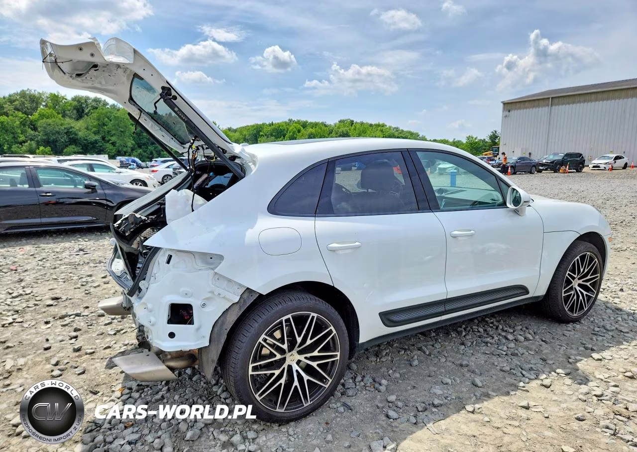 2022 Porsche Macan VIN:WP1AA2A50NLB06315 - 3