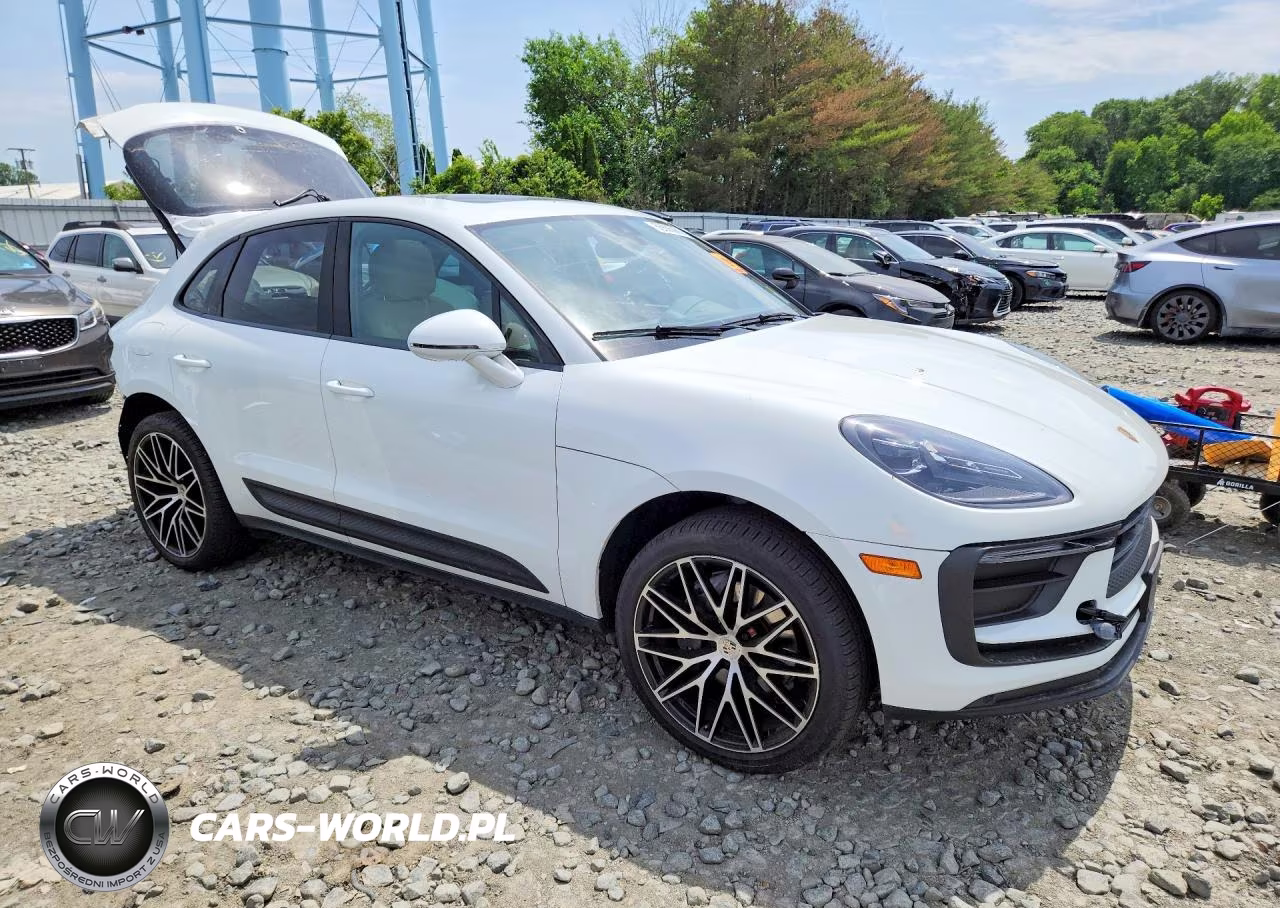 2022 Porsche Macan VIN:WP1AA2A50NLB06315 - 4