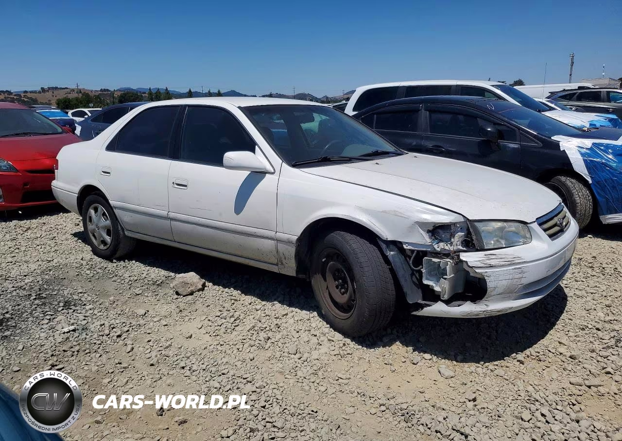 2001 Toyota Camry Ce VIN:4T1BG22K11U868917 - 4