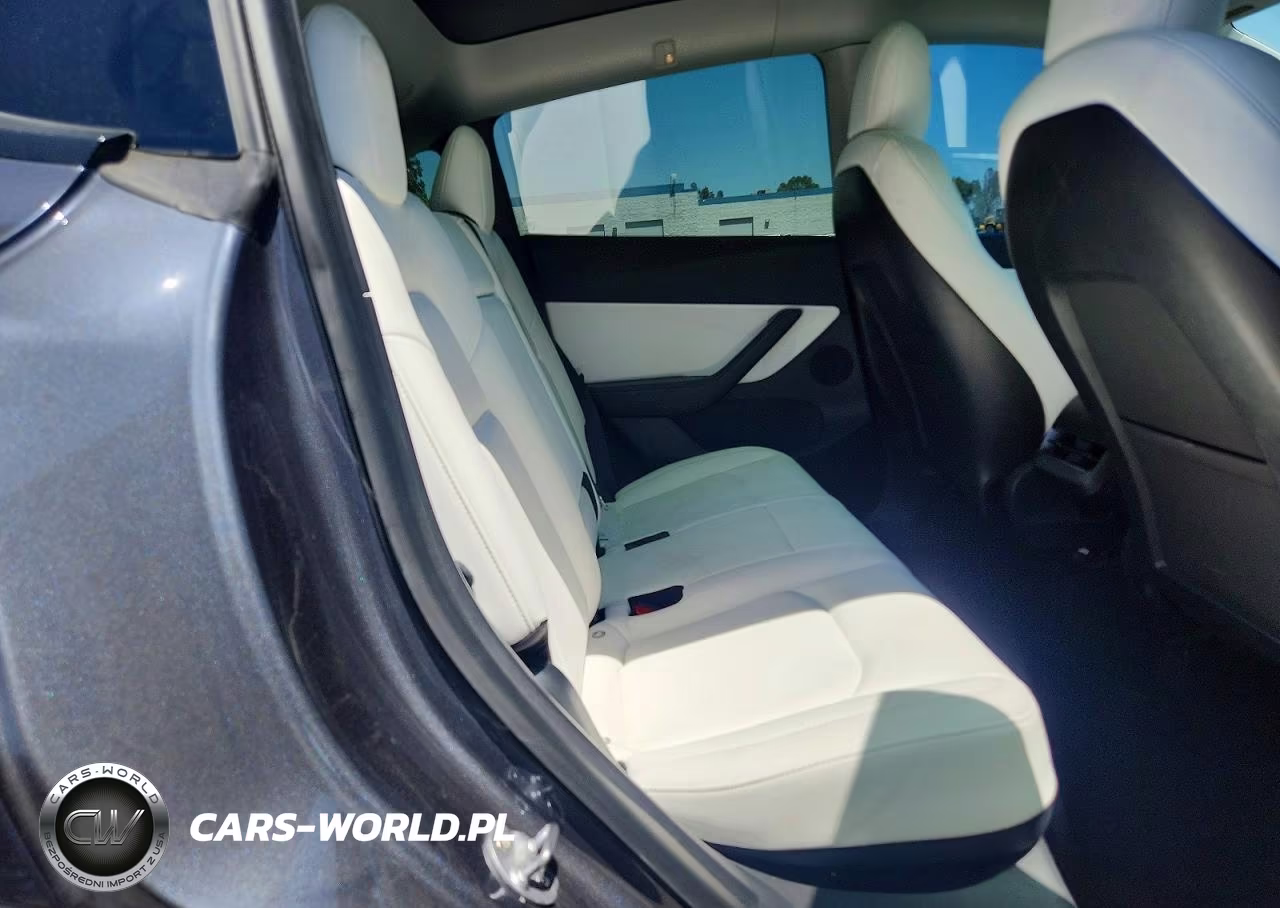 2021 Tesla Model Y VIN:5YJYGDEEXMF157438 - 10