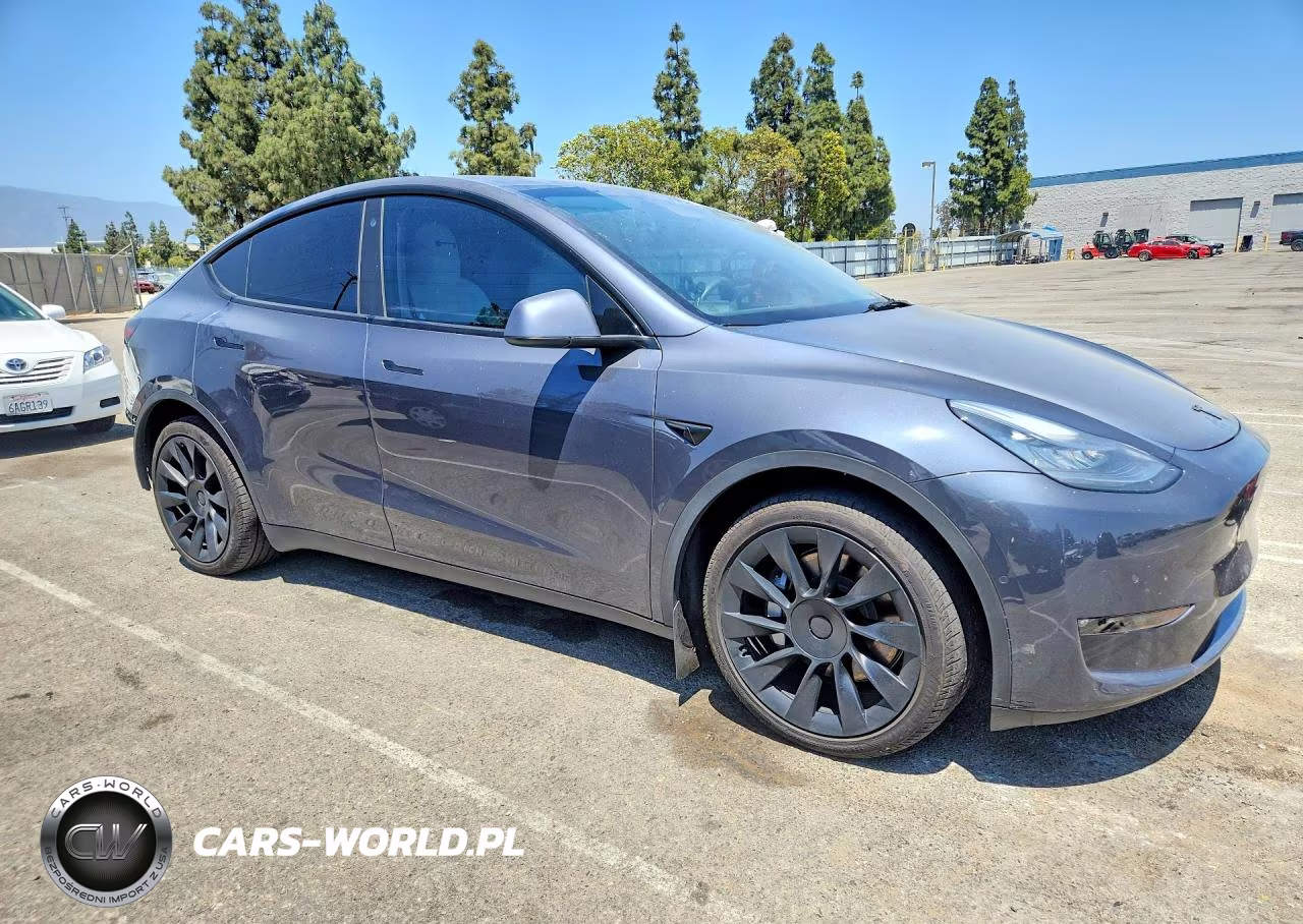 2021 Tesla Model Y VIN:5YJYGDEEXMF157438 - 4