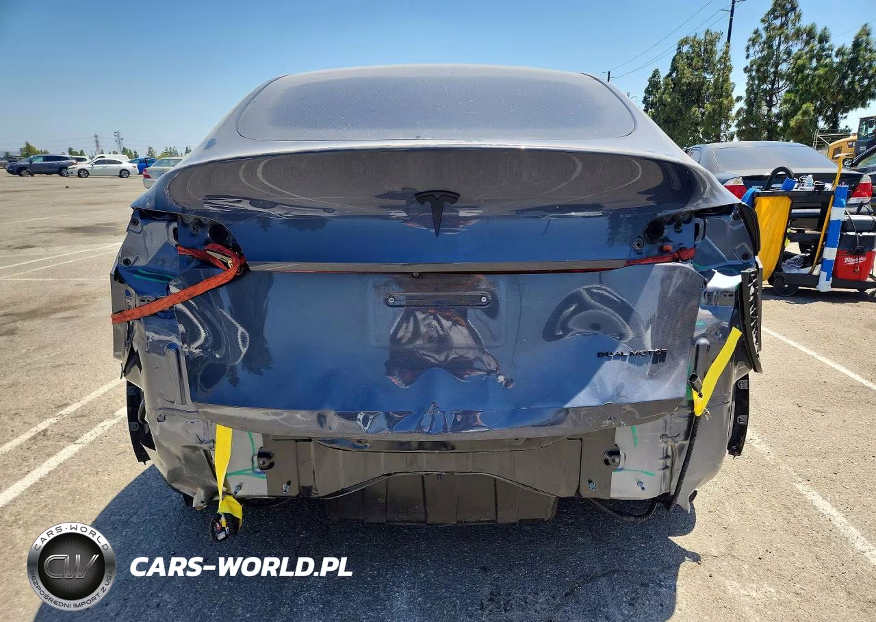 2021 Tesla Model Y VIN:5YJYGDEEXMF157438 - 6