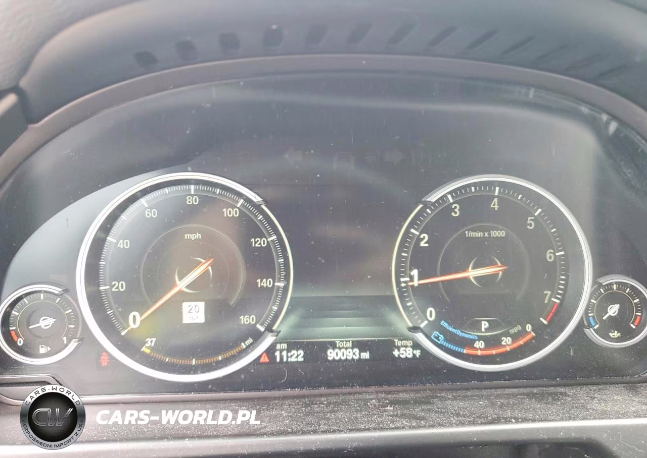 2018 BMW X6 xDrive35I VIN:5UXKU2C59J0Z62099 - 9