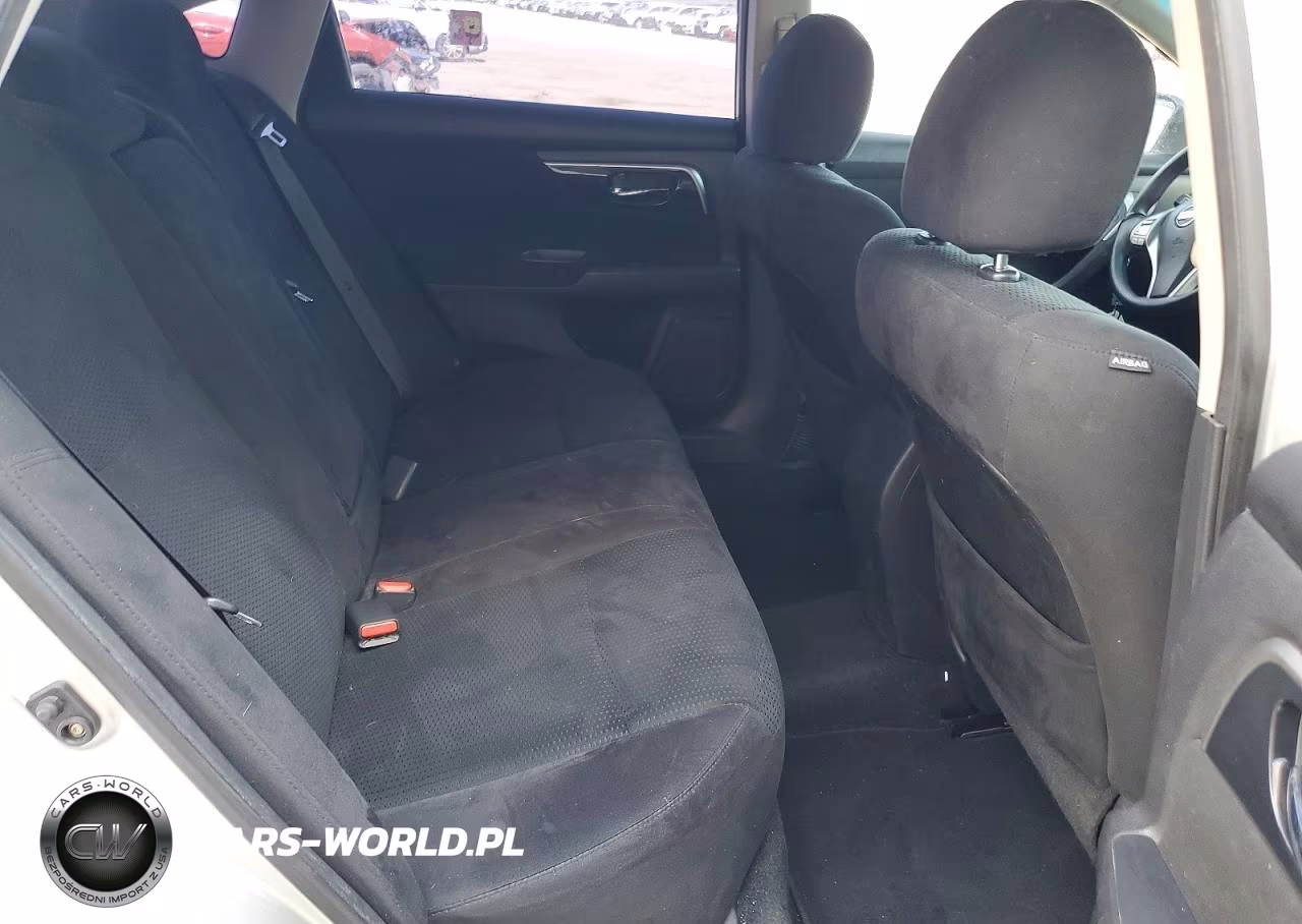 2014 Nissan Altima 2.5 S VIN:1N4AL3AP2EN354479 - 10
