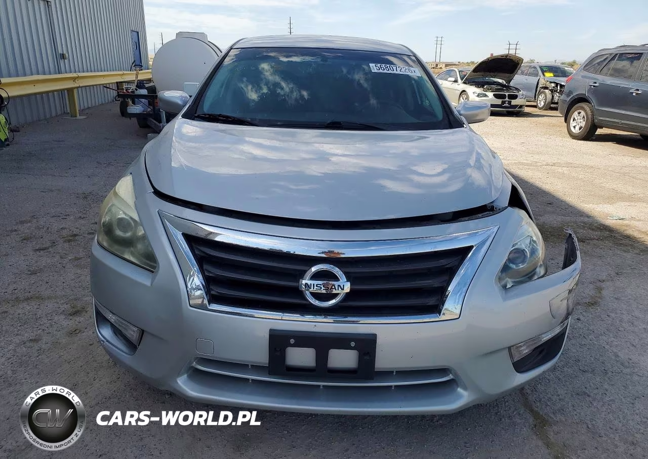 2014 Nissan Altima 2.5 S VIN:1N4AL3AP2EN354479 - 5