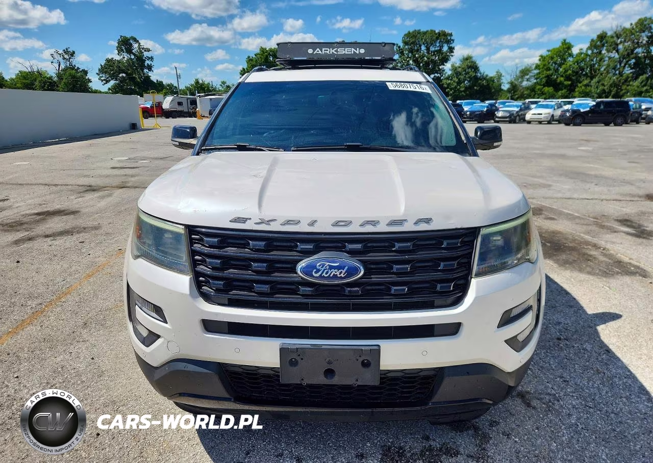 2017 Ford Explorer Sport VIN:1FM5K8GT4HGC22795 - 5