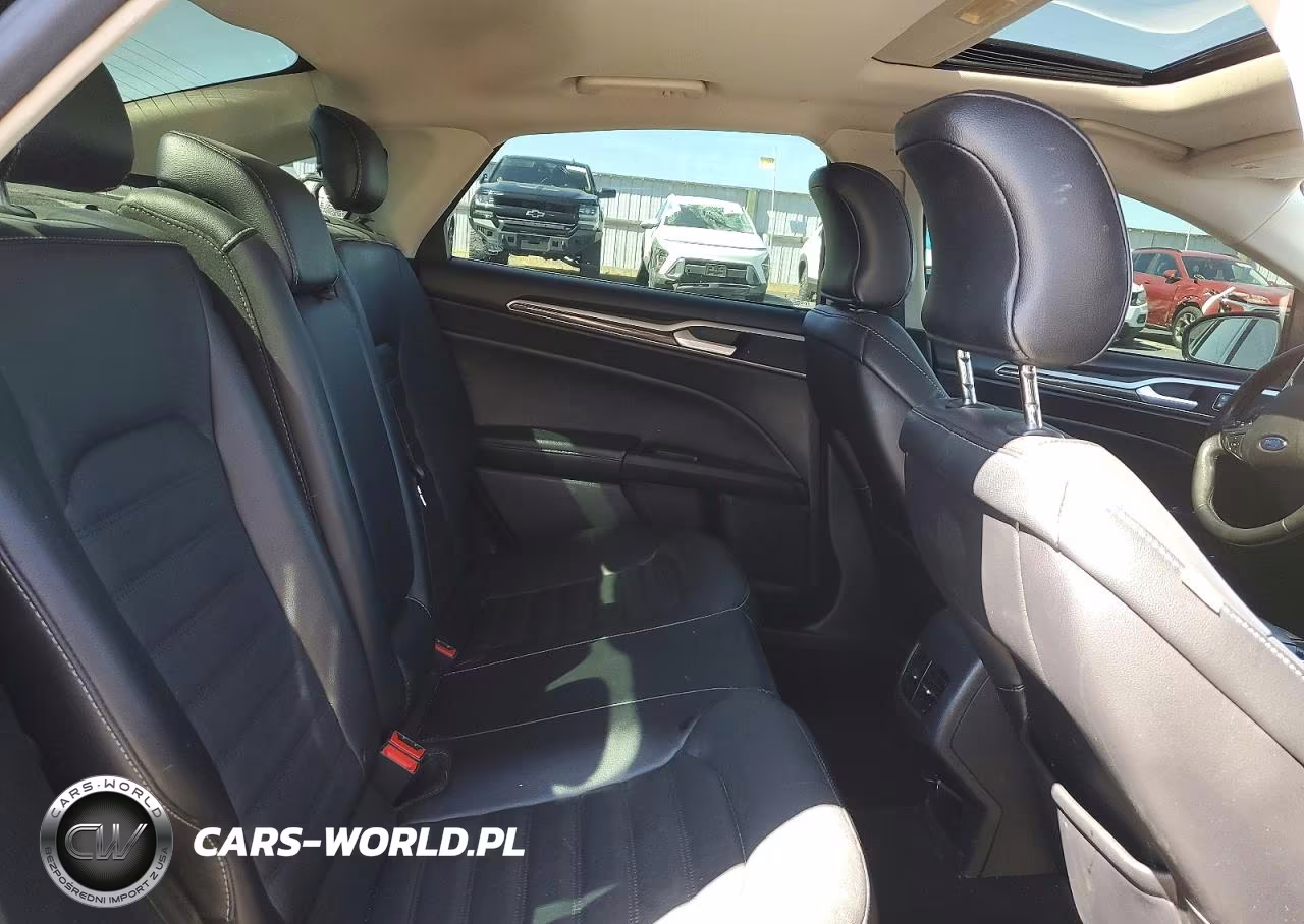 2017 Ford Fusion Se Hybrid VIN:3FA6P0LUXHR350208 - 10
